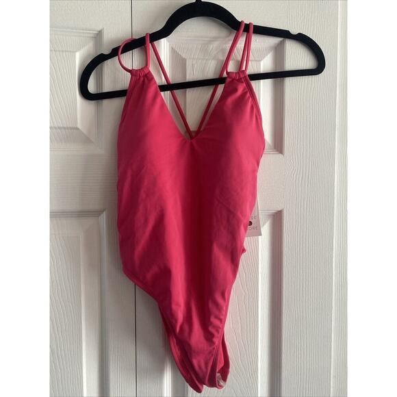 Shade &‎ Shore Women's Pink One Piece High Leg Cheeky XS NEW Swimsuit Vacation - Picture 1 of 4